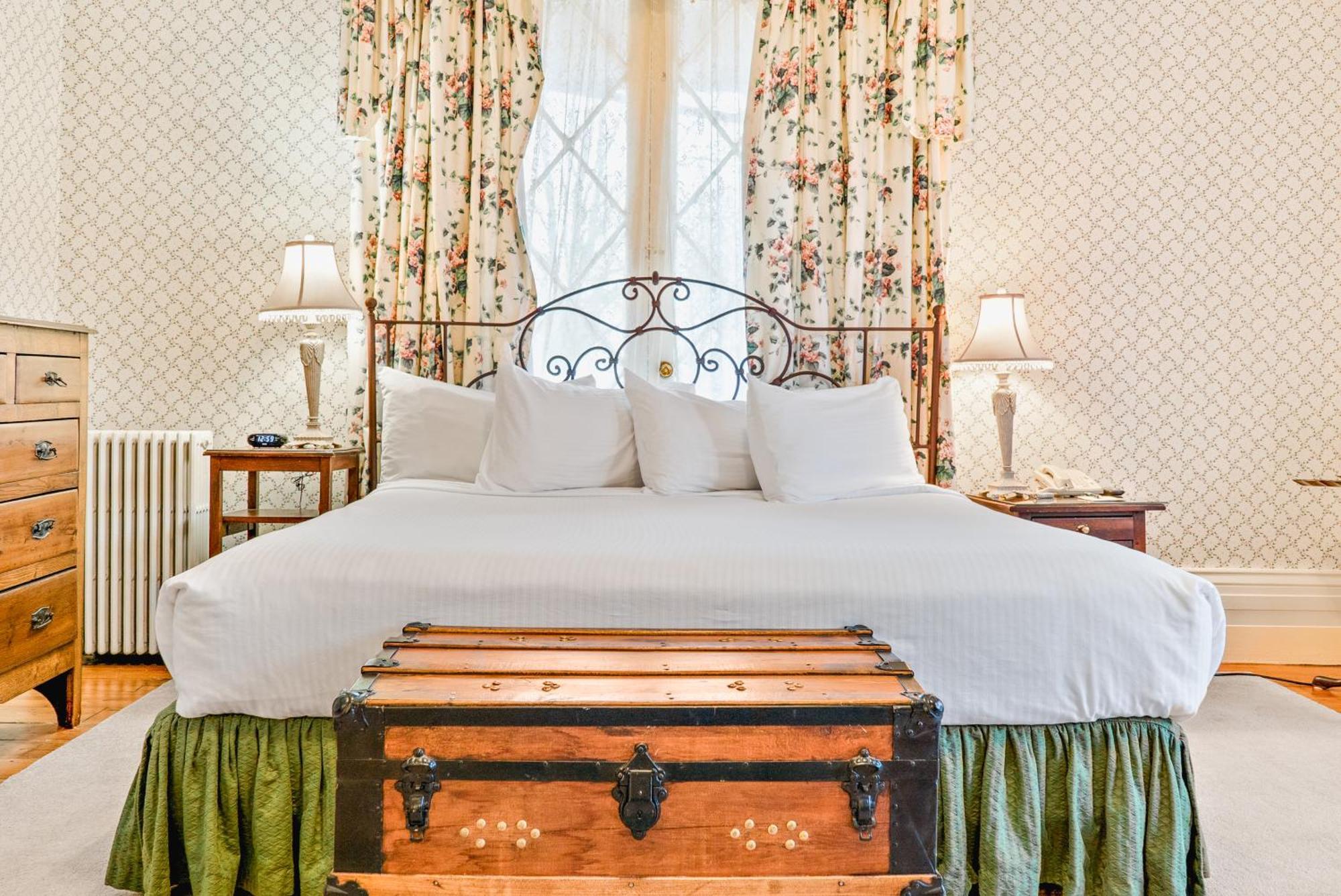 Beekman Arms And Delamater Inn Rhinebeck Exterior photo